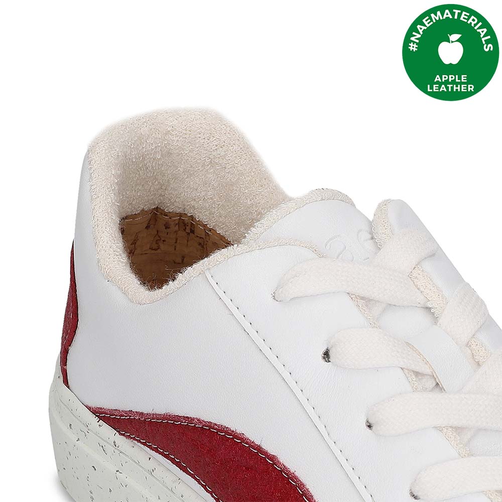 Scarpe ginnastica basse unisex vegane bianche in Apple Skin bambù gomma ricilata | NAE Vegan Shoes