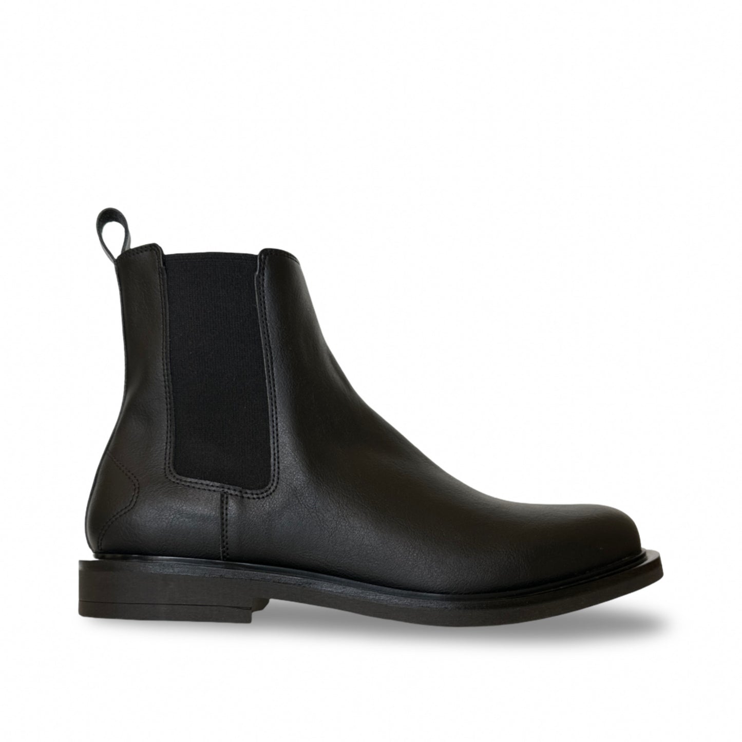 Denis Black Pre-Loved
