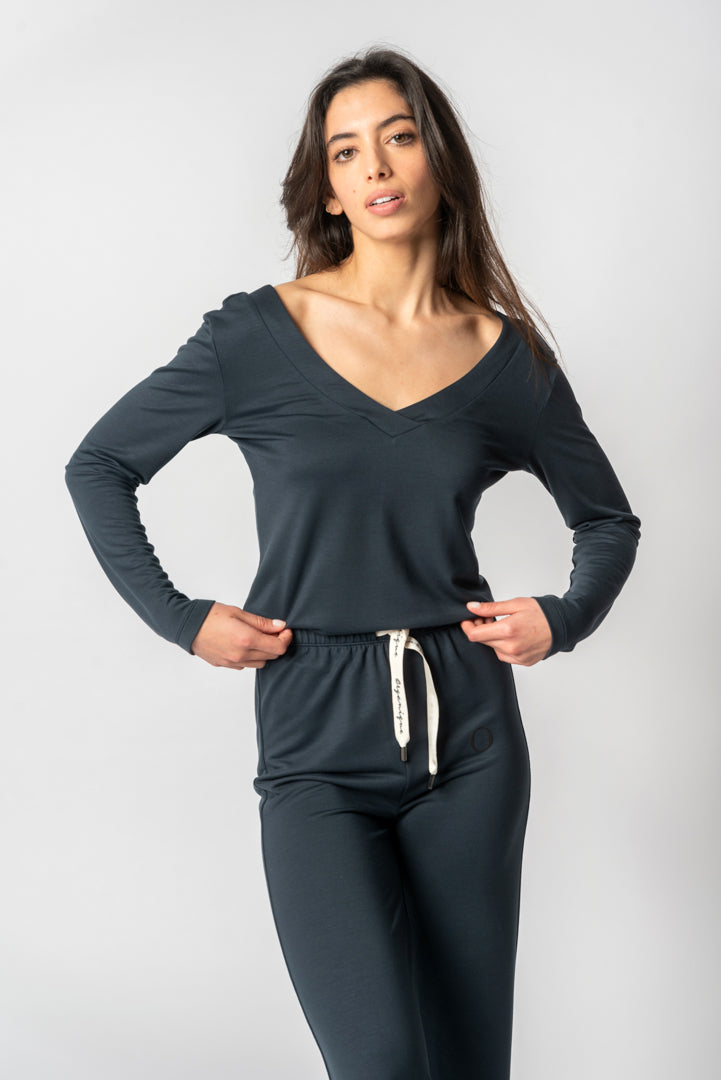 Sweatshirt em TENCEL™ Lyocell Azul com Decote em V - Lenora