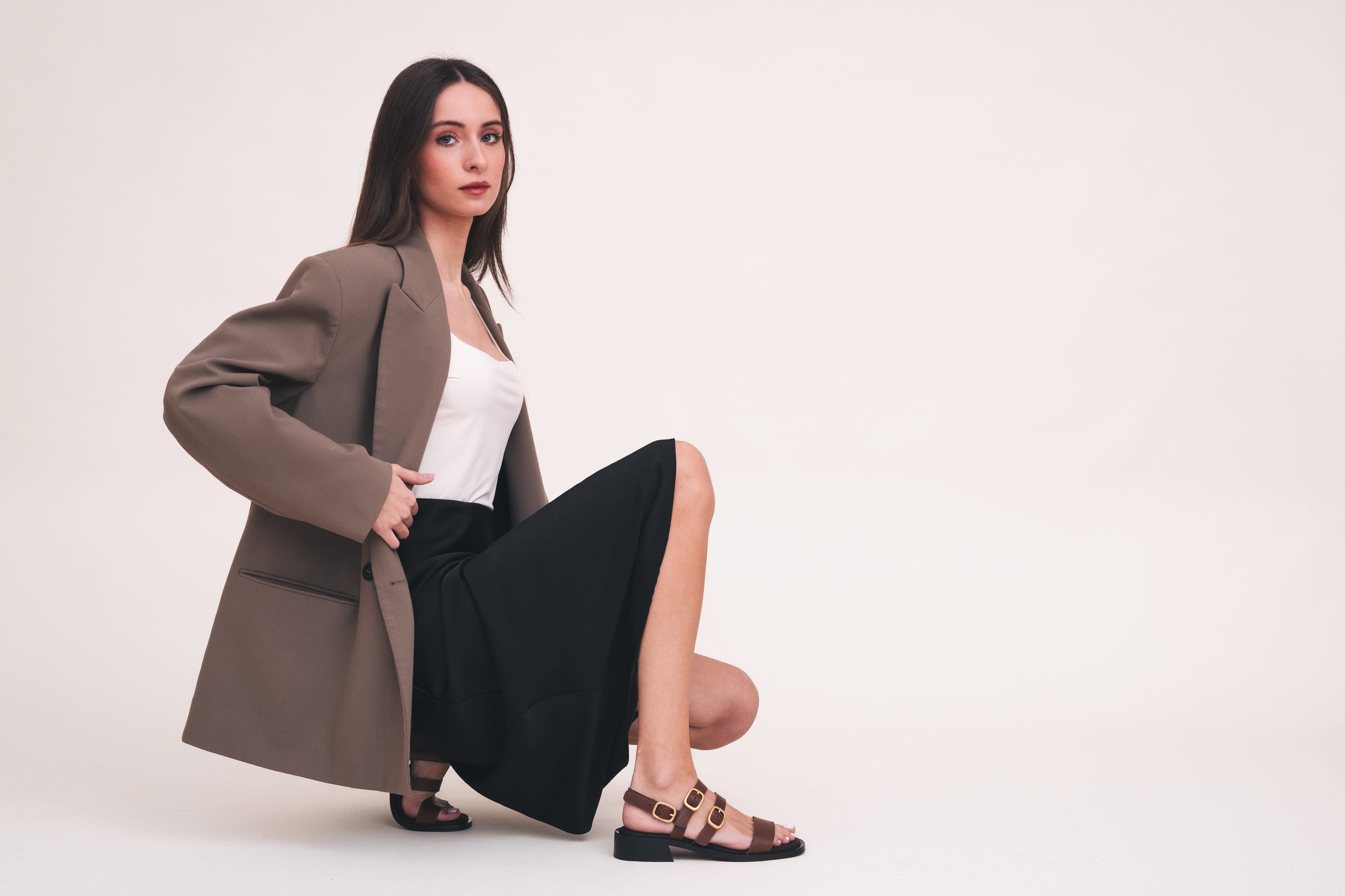 NAE Bruine vegan sandalen voor dames – comfortabel en elegant